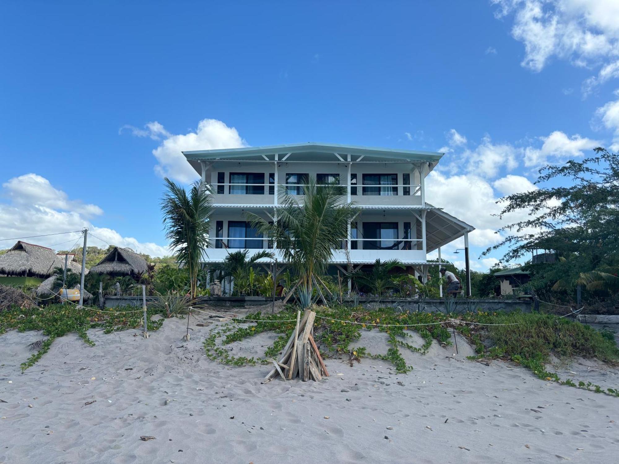 Stella Mar Oceanfront Hotel Popoyo Extérieur photo
