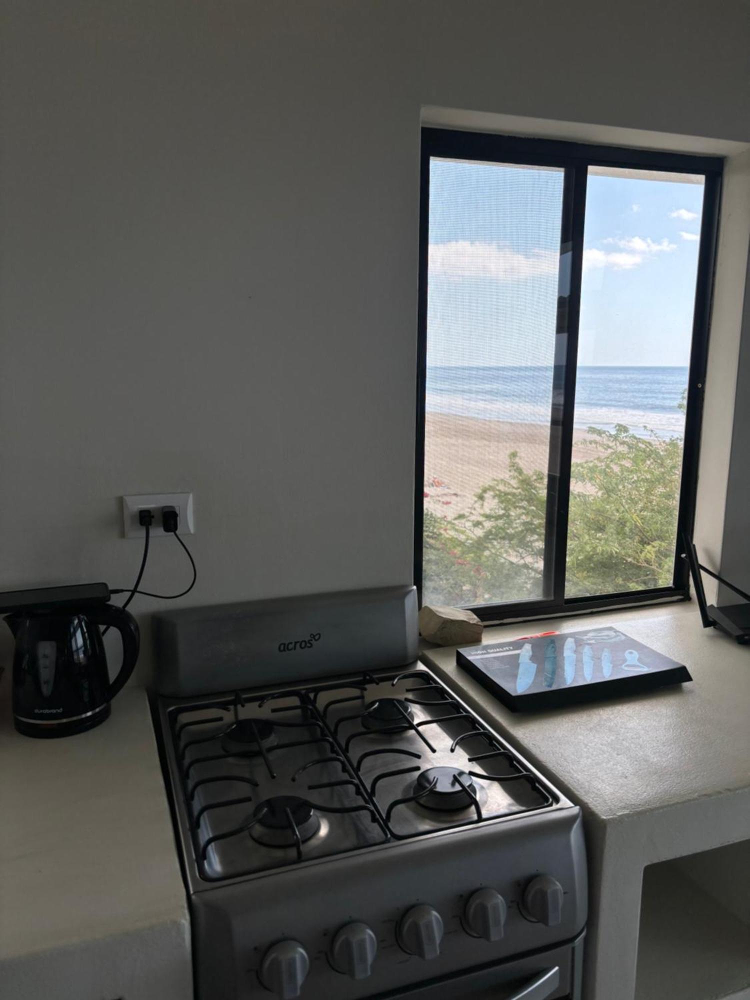 Stella Mar Oceanfront Hotel Popoyo Chambre photo
