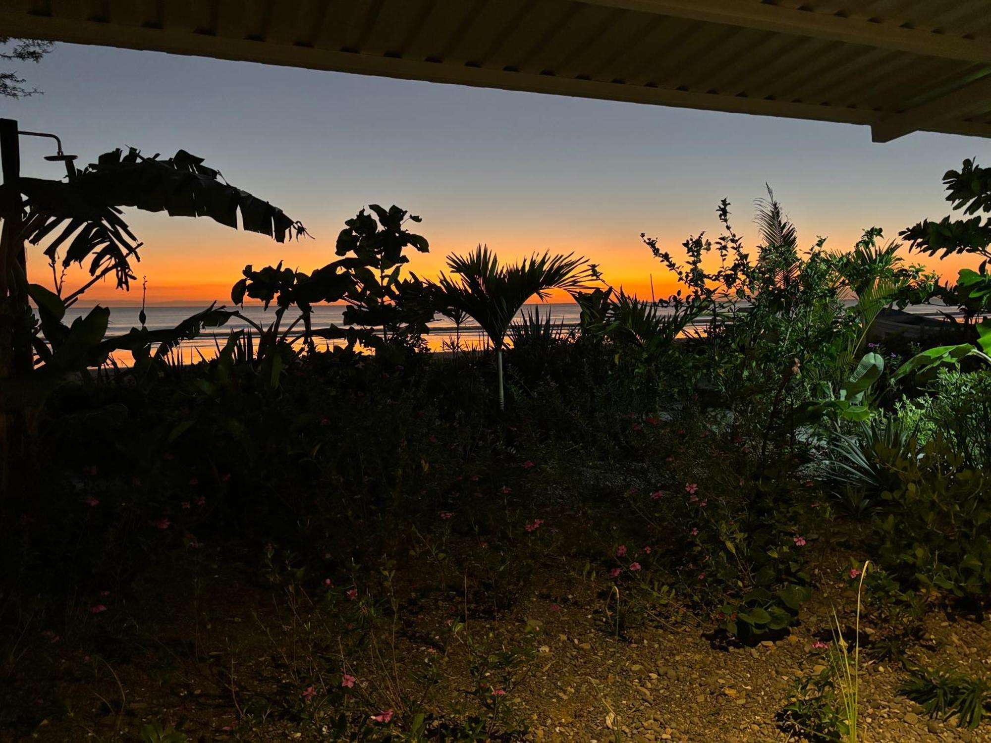 Stella Mar Oceanfront Hotel Popoyo Extérieur photo