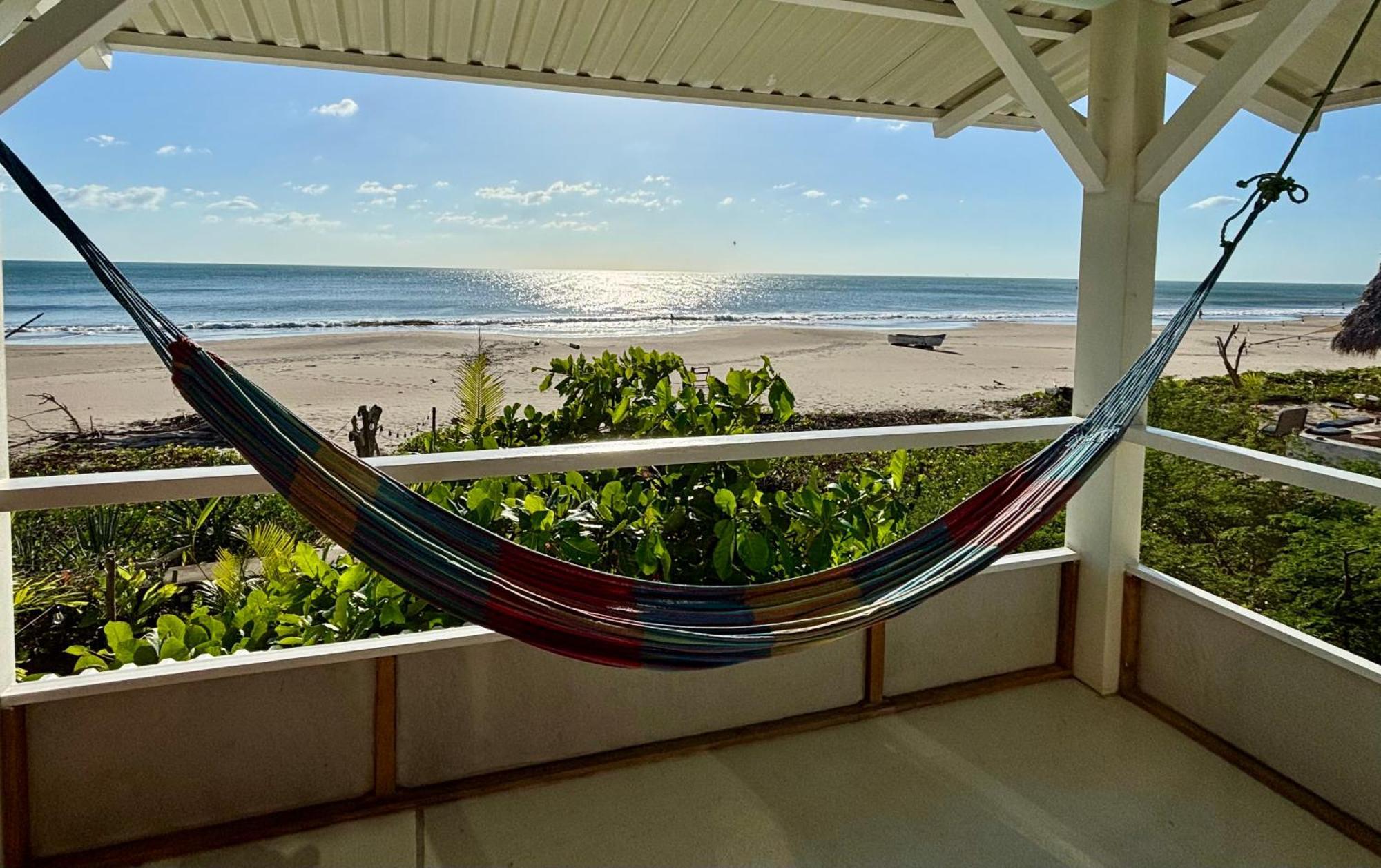 Stella Mar Oceanfront Hotel Popoyo Extérieur photo